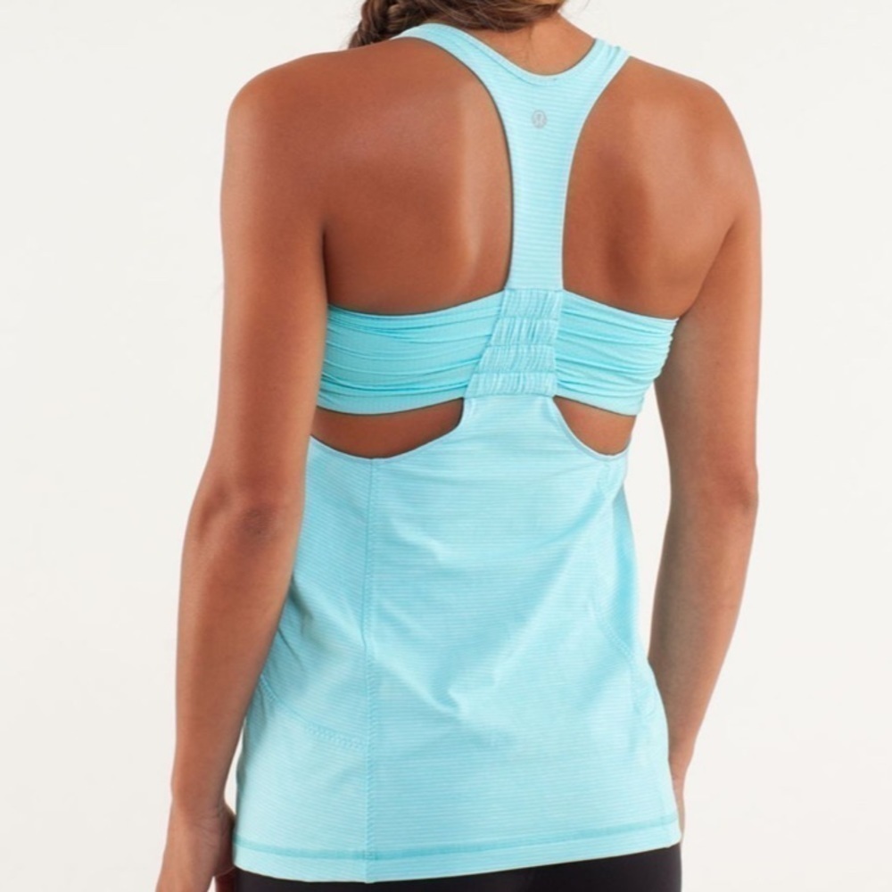 Lululemon Turbo Tank - Picture 2 of 6